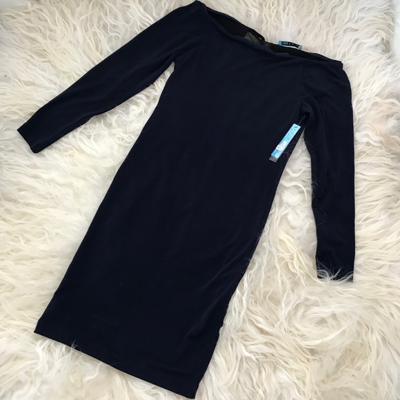 Alice + Olivia Dresses & Skirts - Alice + Olivia Bateau Neckline Mini Dress